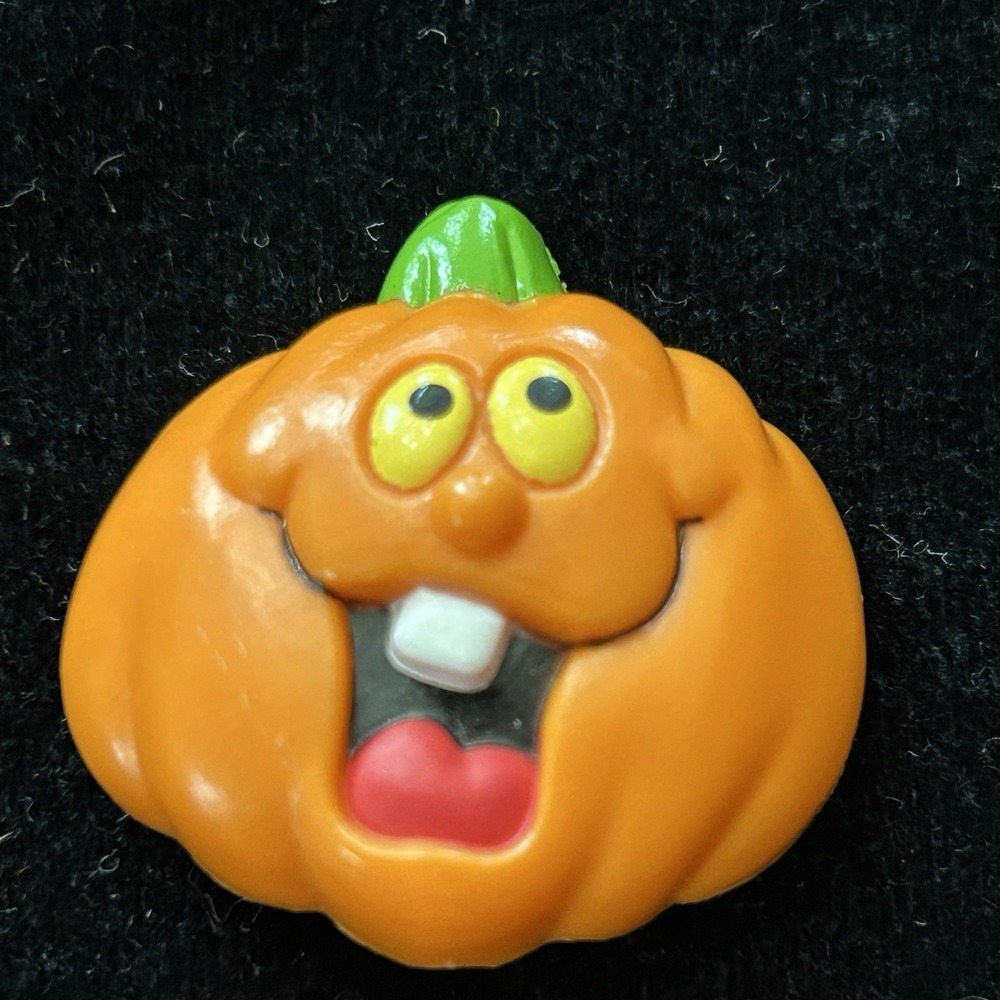 Vintage Russ Halloween Pumpkin Pin Brooch Goofy Jack-o-Lantern Pin 80s 90s